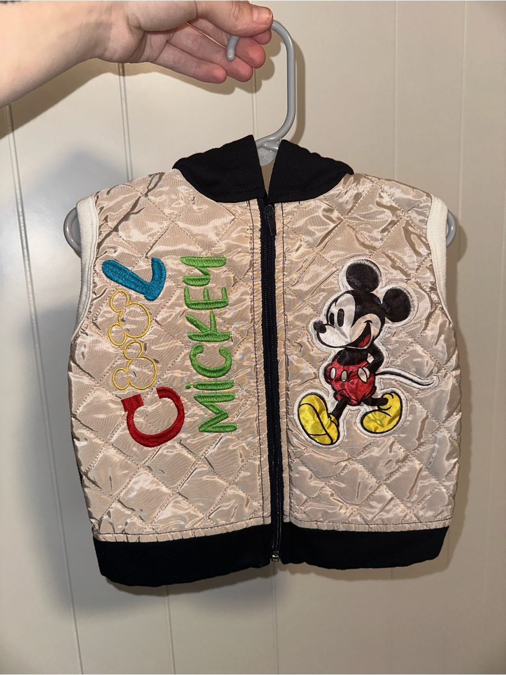 Mickey Mouse Quilted Beige Hooded Vest “Cool Mickey” Kids Toddler Size 2T